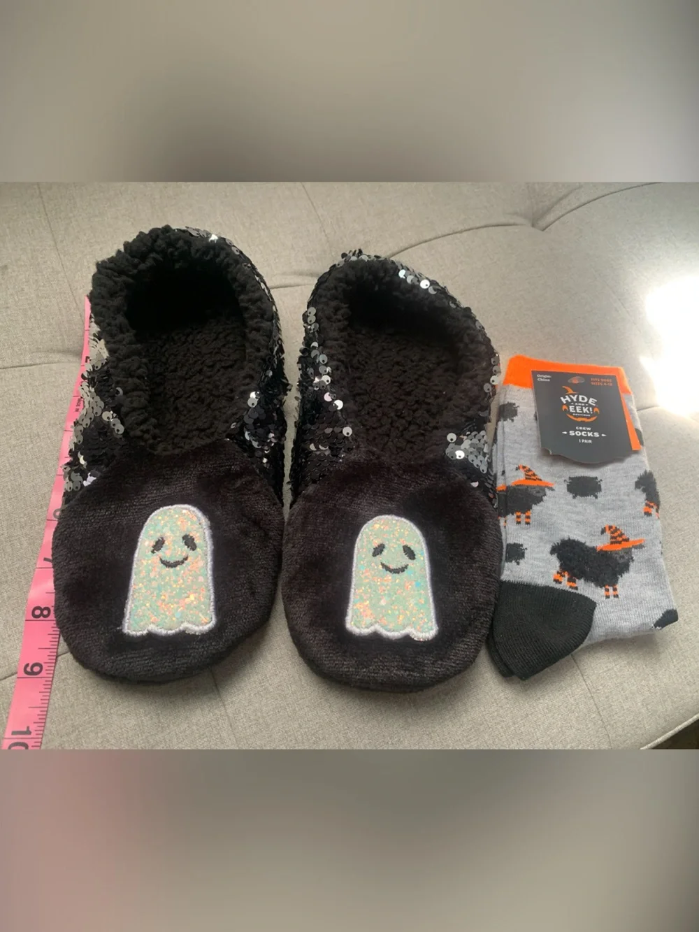 HALLOWEEN FEET BUNDLE! Pair of ghost slippers & Halloween Sock’s
